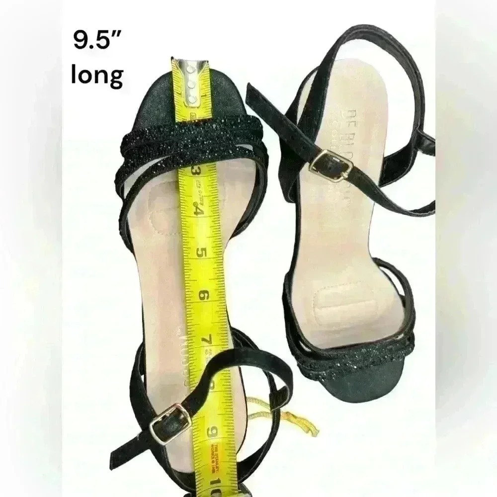 De Blossom Collection 3” black heel and 3 sequins straps. Size 8. - Picture 5 of 7